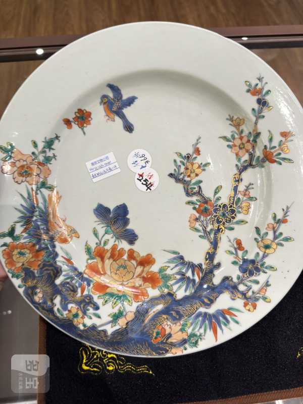 清 青花矾红花卉纹盘二件 - 图8